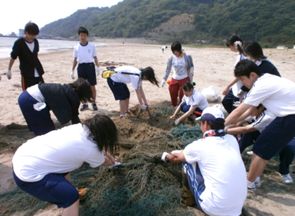 出雲発！海岸清掃及びマイクロプラスチック問題を考える