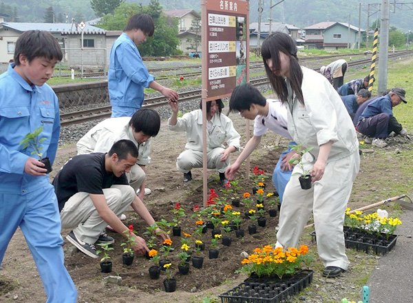 草花による環境浄化活動